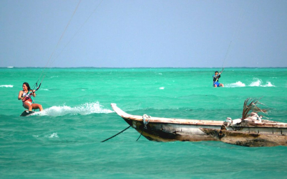 Kite Surfing in Masirah Island